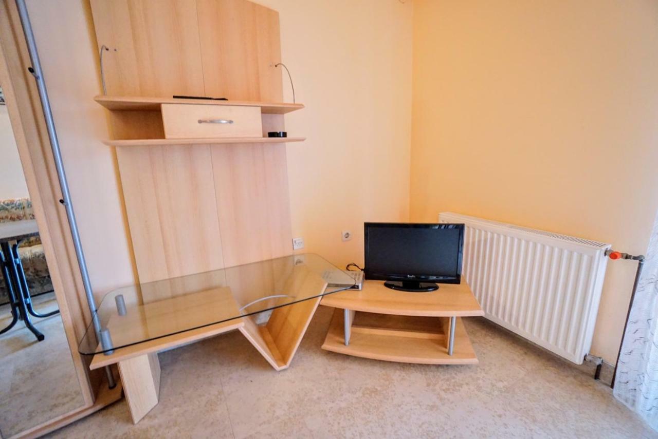 Apartments Branka Замбратия Экстерьер фото